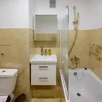 Rentplanet - Pereca Apartamento